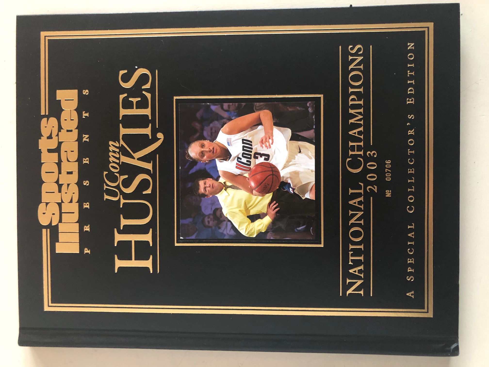 UConn Basketball - 2003 Champions