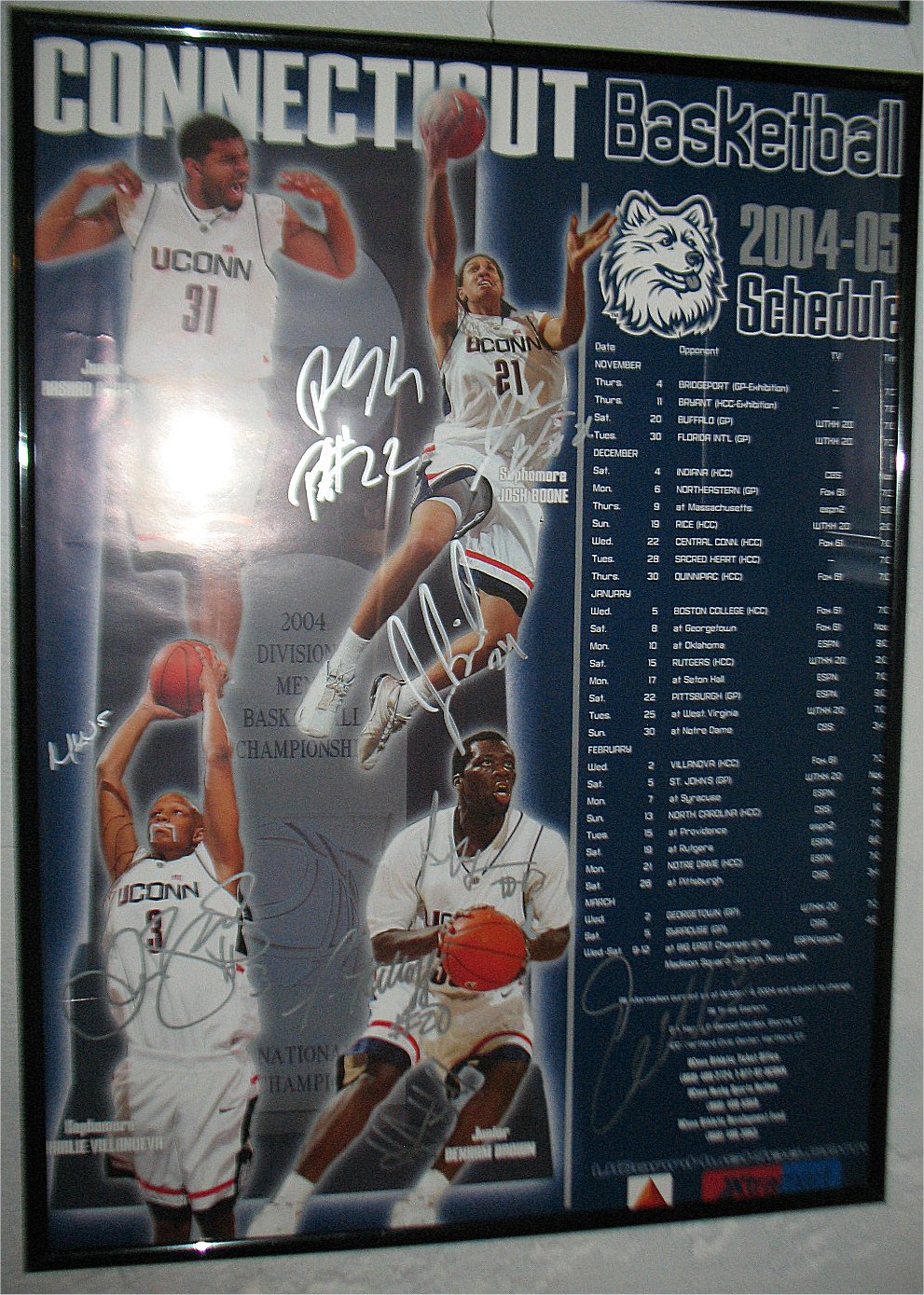 Mens Basketball - UCONN Huskies