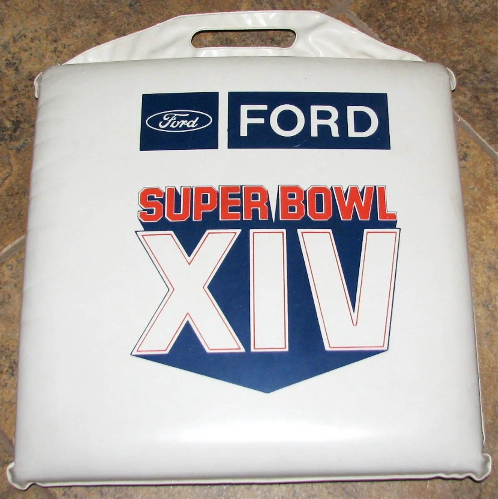 Super Bowl CS         Cushion