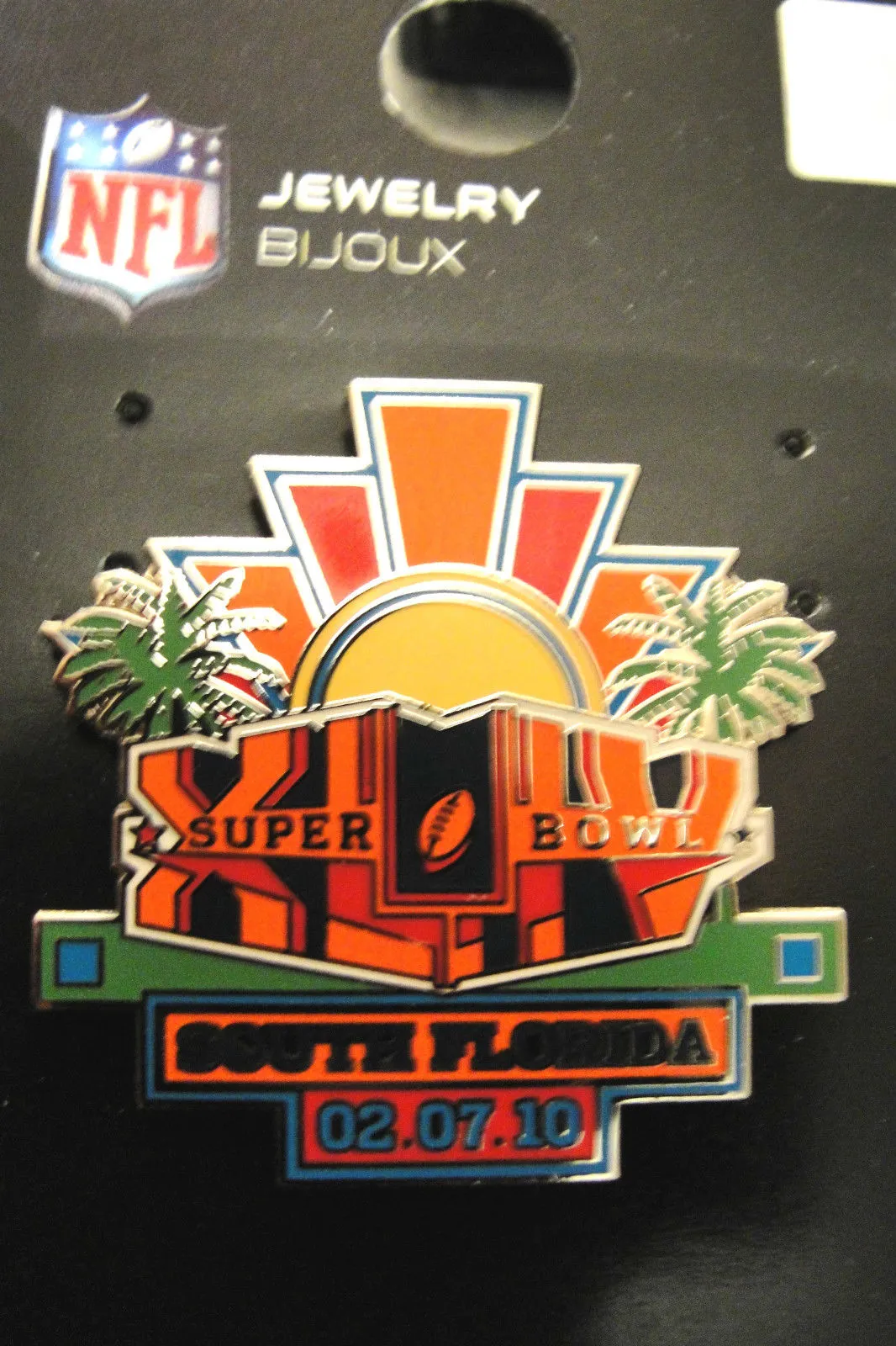 Super Bowl PN         Pin